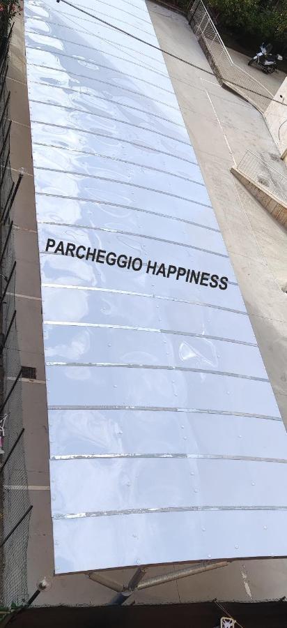 Appartamento Happiness Γκαέτα Εξωτερικό φωτογραφία